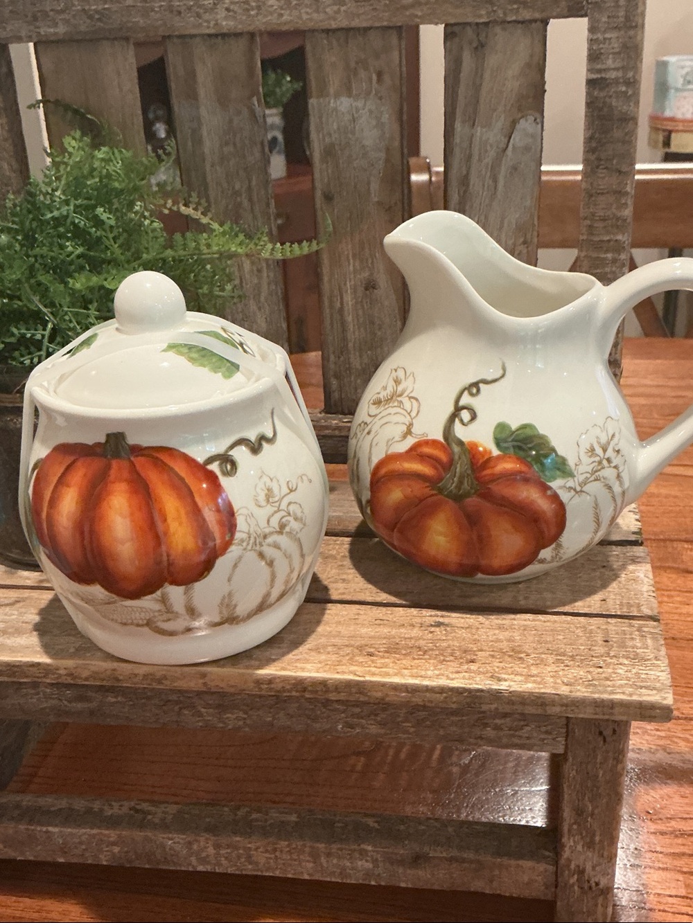 Fall Pumpkin Cream and Sugar Set